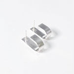 ピアスeyering 02-009